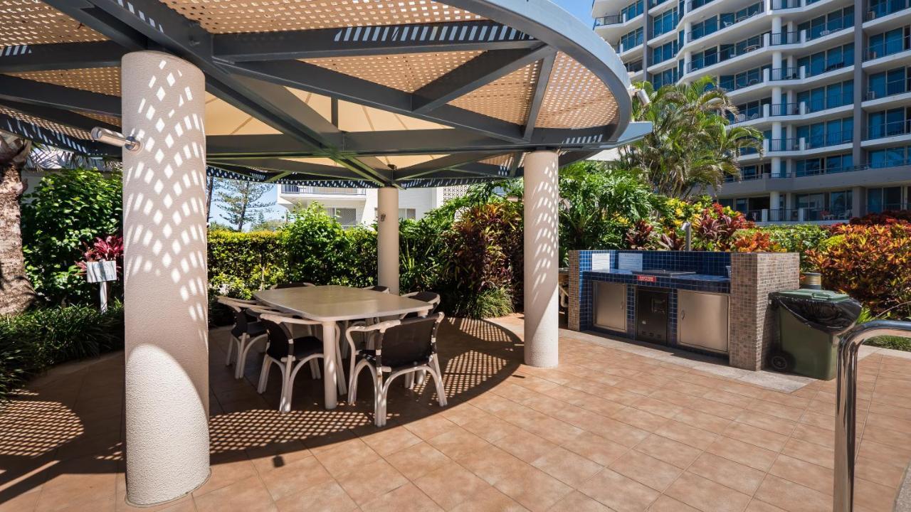 Oceana On Broadbeach Kültér fotó