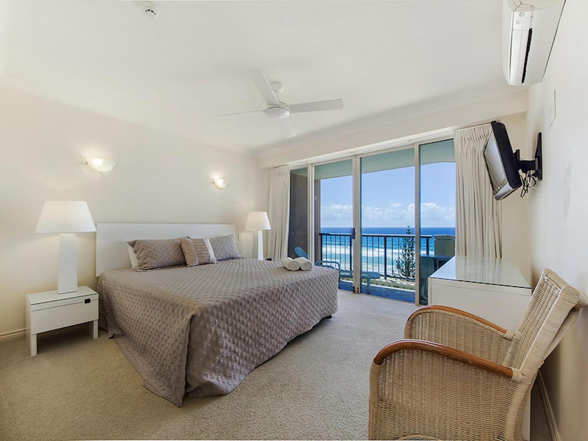 Oceana On Broadbeach Kültér fotó
