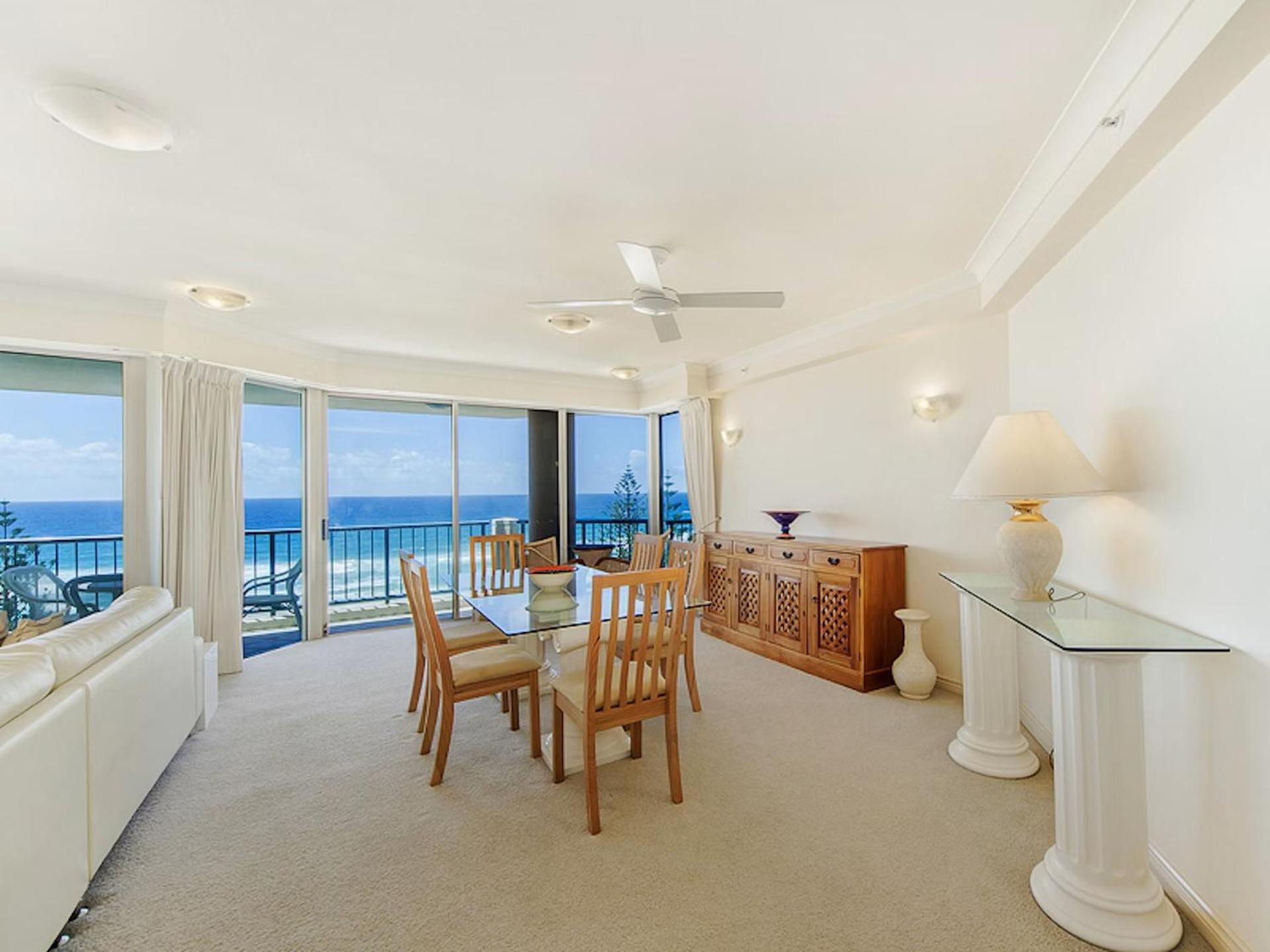 Oceana On Broadbeach Kültér fotó