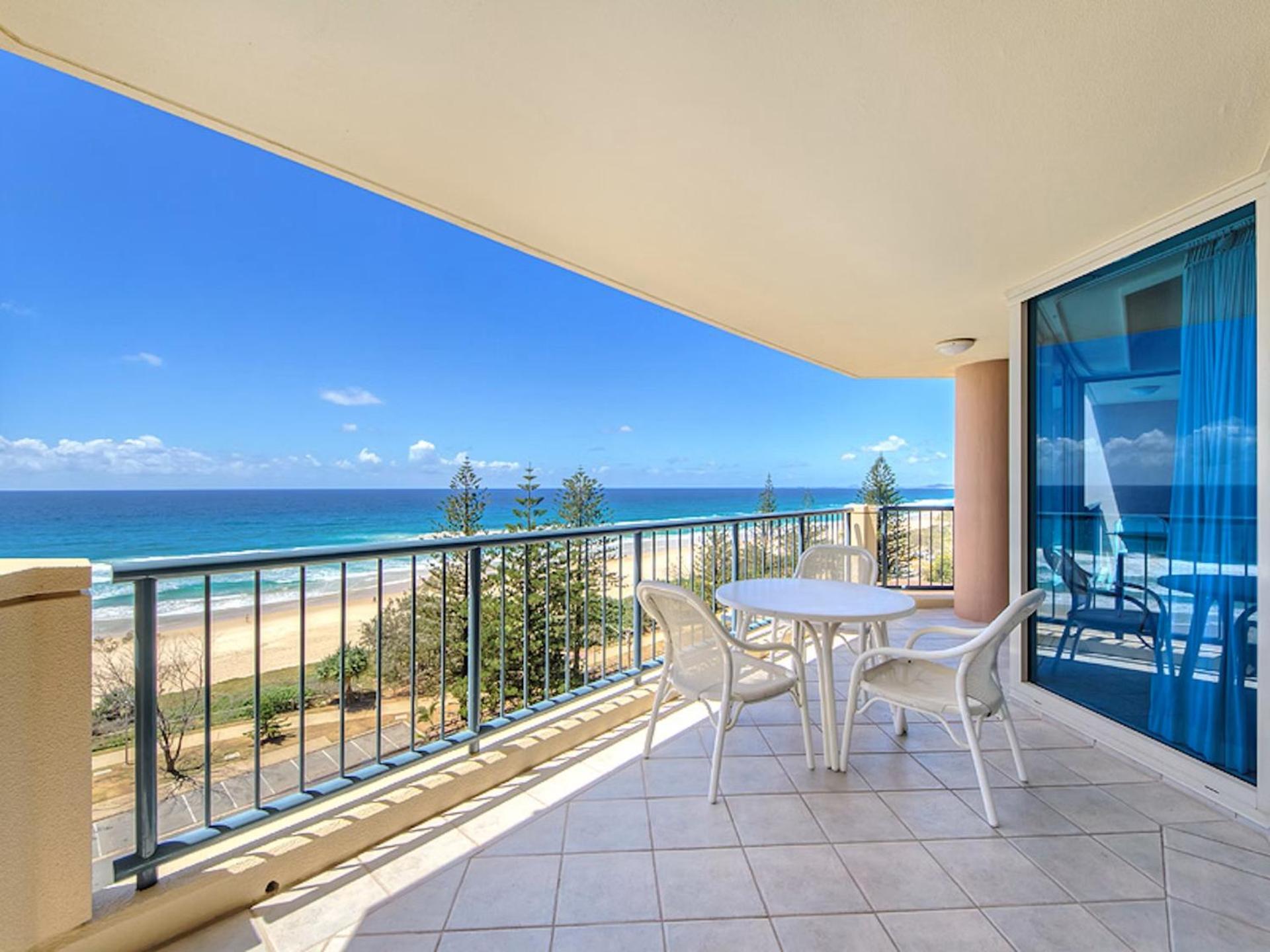 Oceana On Broadbeach Kültér fotó