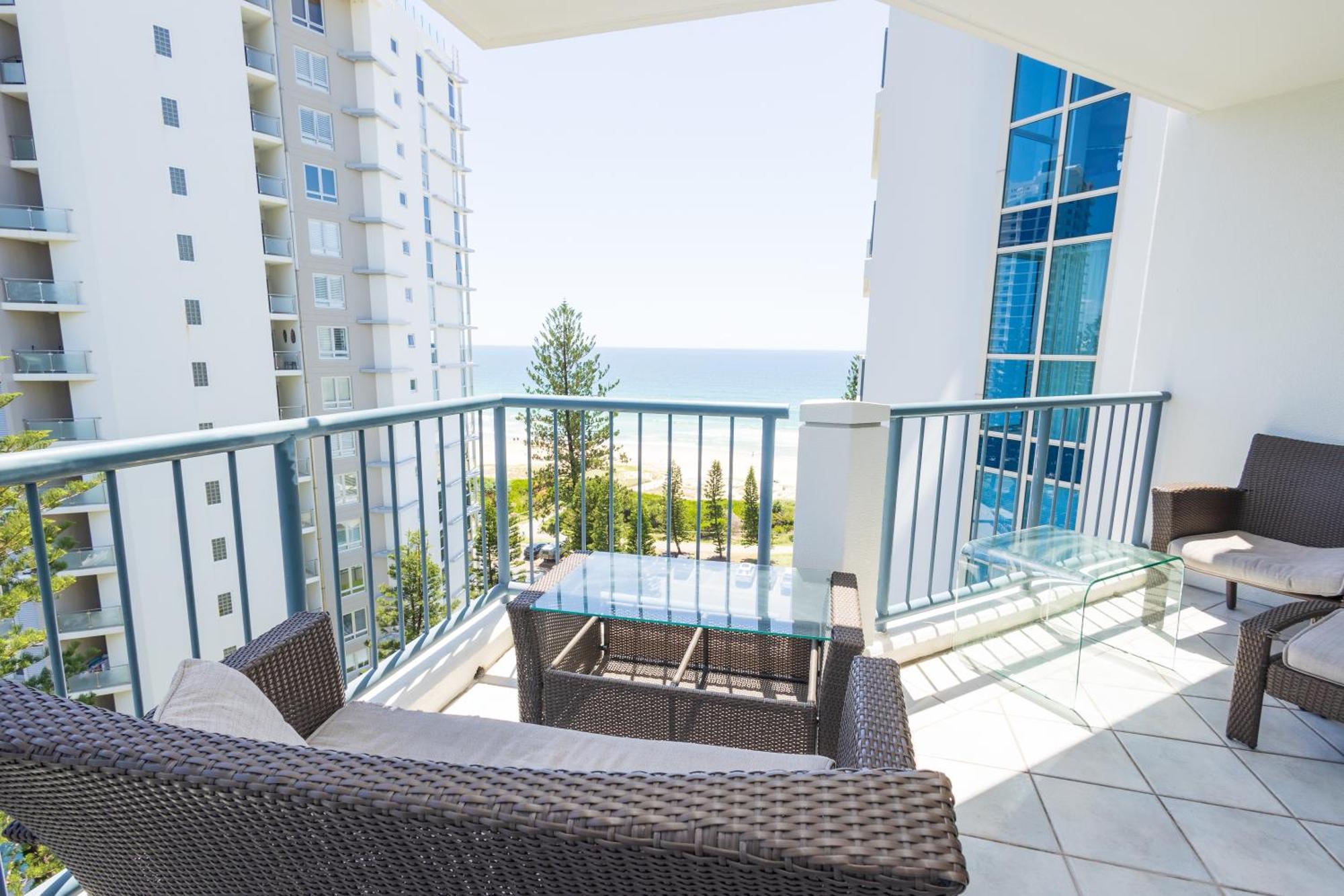 Oceana On Broadbeach Kültér fotó