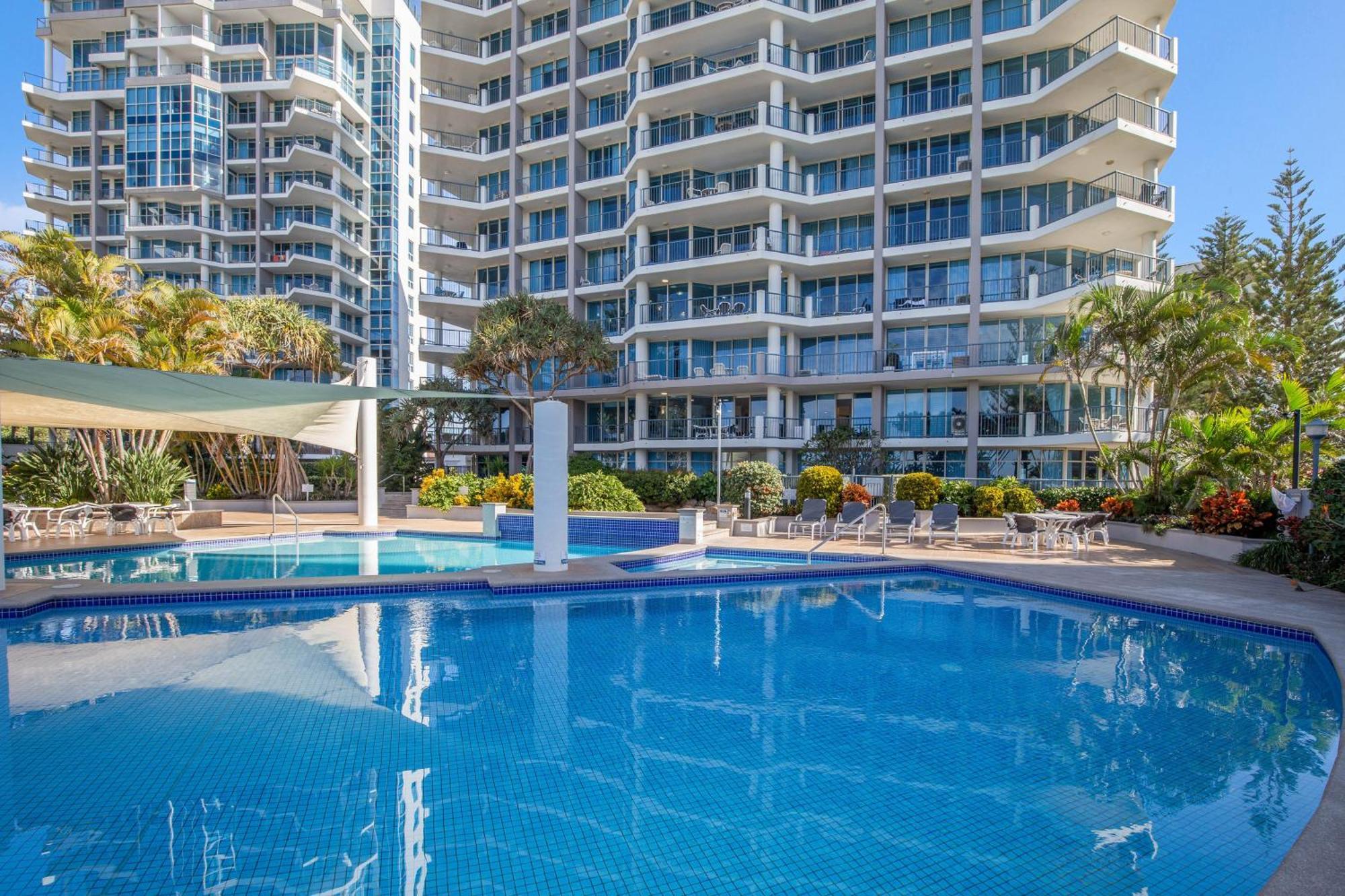 Oceana On Broadbeach Kültér fotó