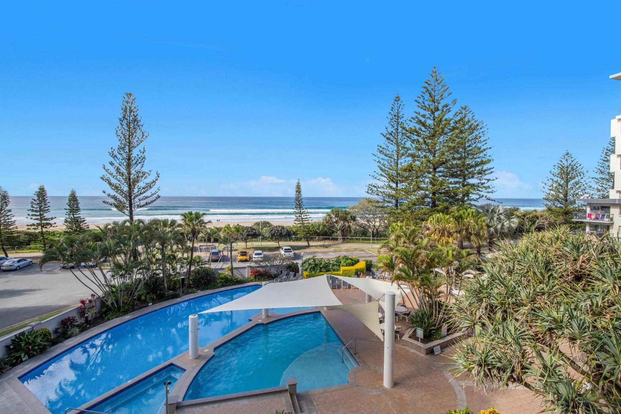 Oceana On Broadbeach Kültér fotó