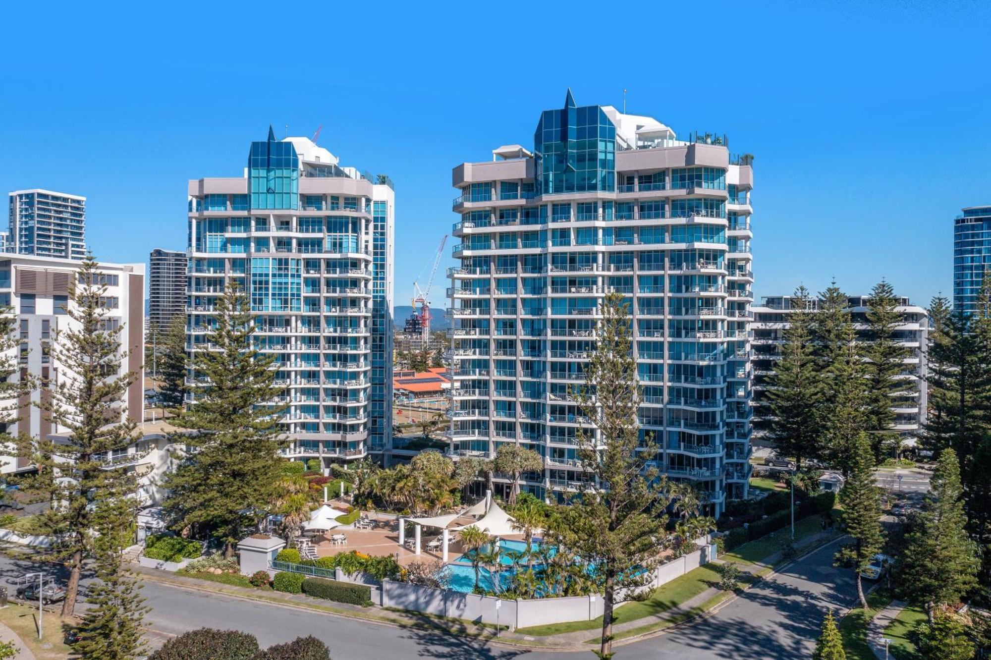 Oceana On Broadbeach Kültér fotó