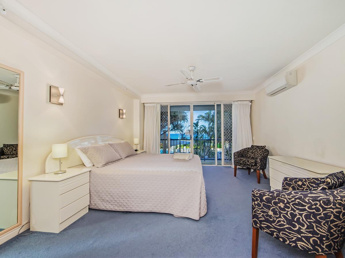 Oceana On Broadbeach Kültér fotó